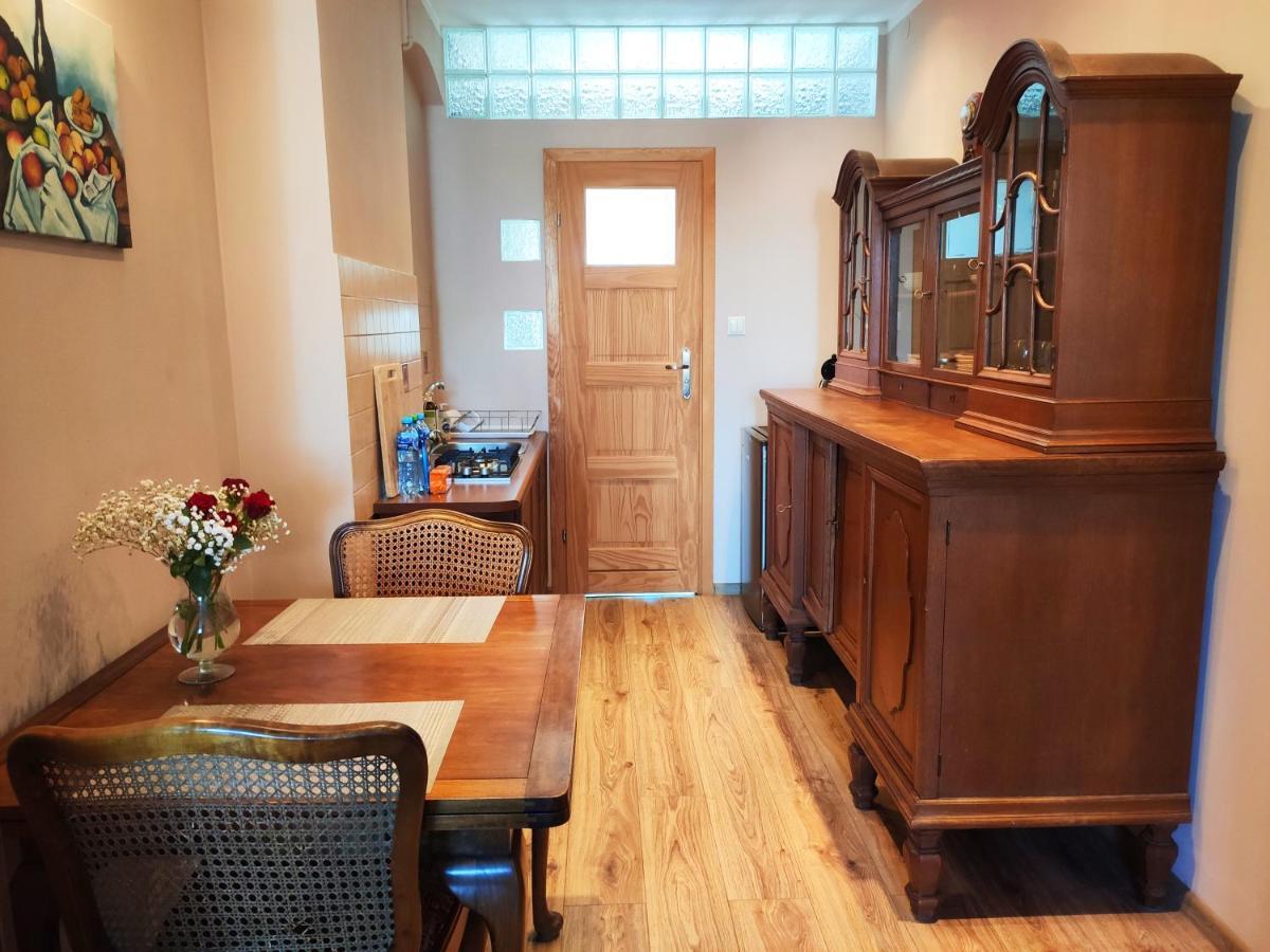 Centrum Apartament Sedziego Швидница Екстериор снимка