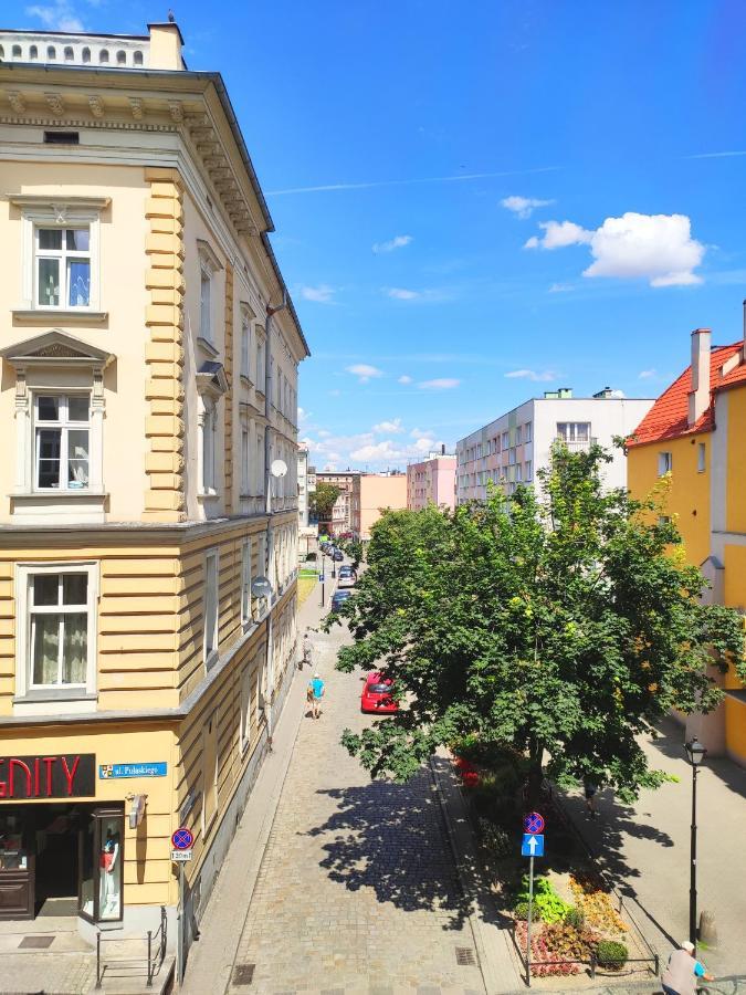 Centrum Apartament Sedziego Швидница Екстериор снимка